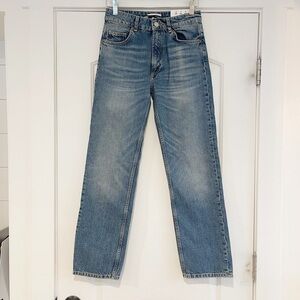 Zara +Denim Mid-rise Straight Leg Jean Ankle Length - 4